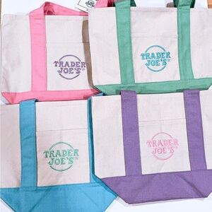 TRADER JOE’S MINI PASTEL MINI TOTE BAG SET “BRAND NEW” SET OF 4
